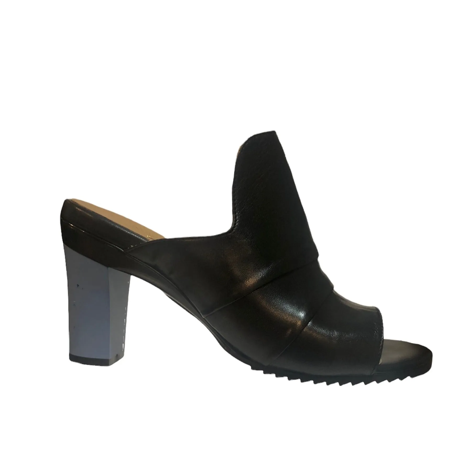 Cynthia Black Sport Sole