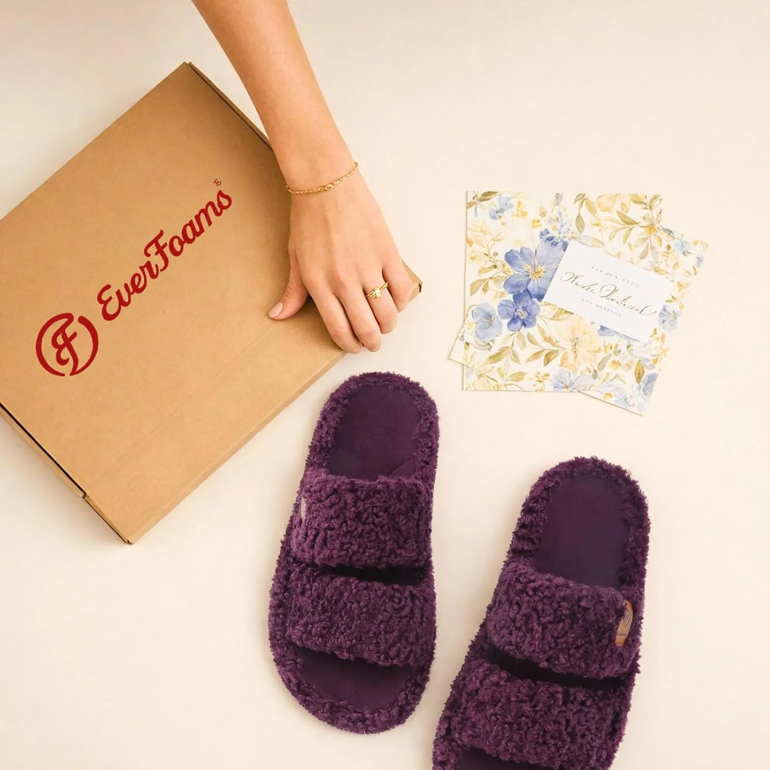 EverFoams Womens Fuzzy Open-toe Slippers Soft Comfy Memory Foam Indoor House Shoes