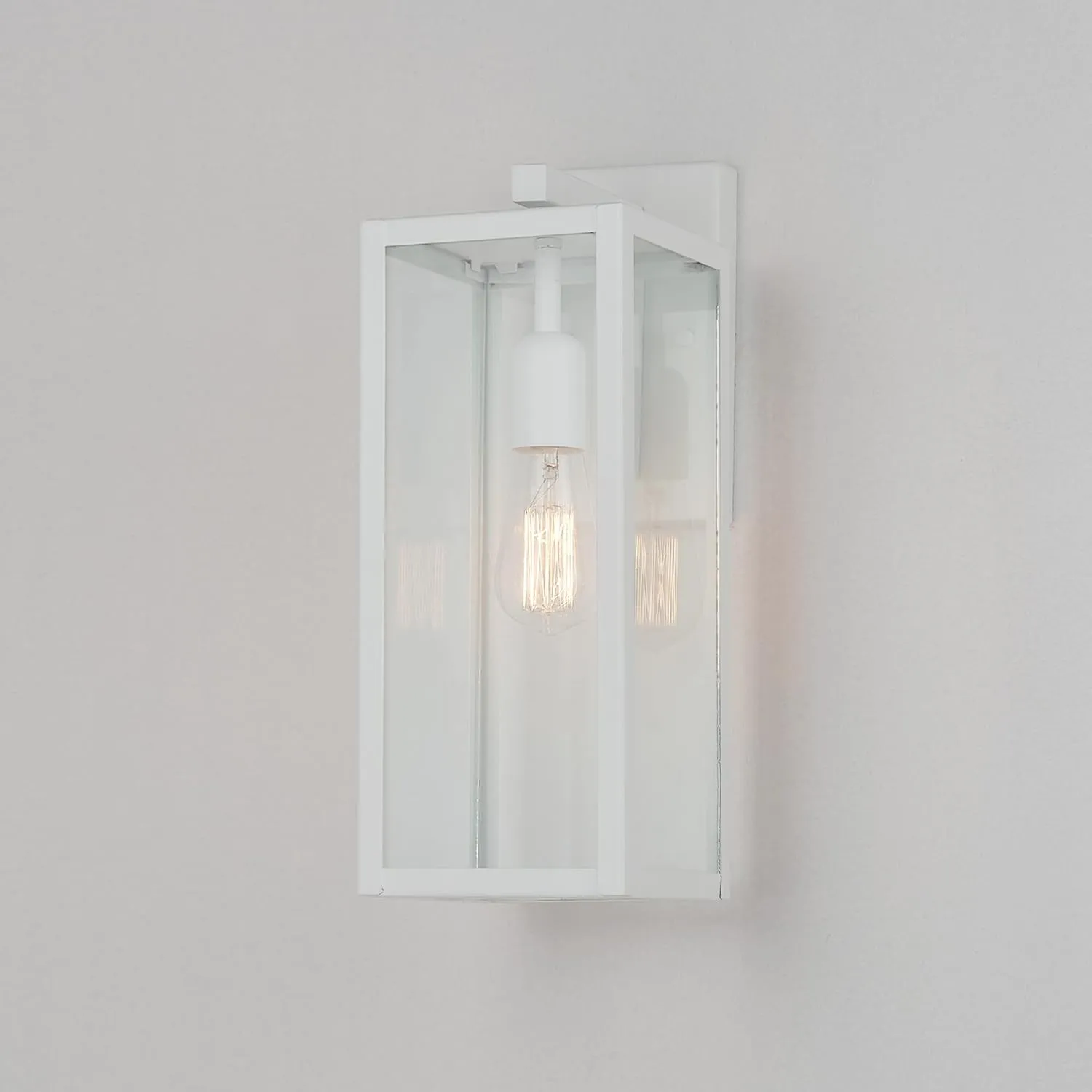 GLOBE Electric 44836 Bowery 1-Light Outdoor Indoor Wall Sconce, Matte White, Clear Glass Shade