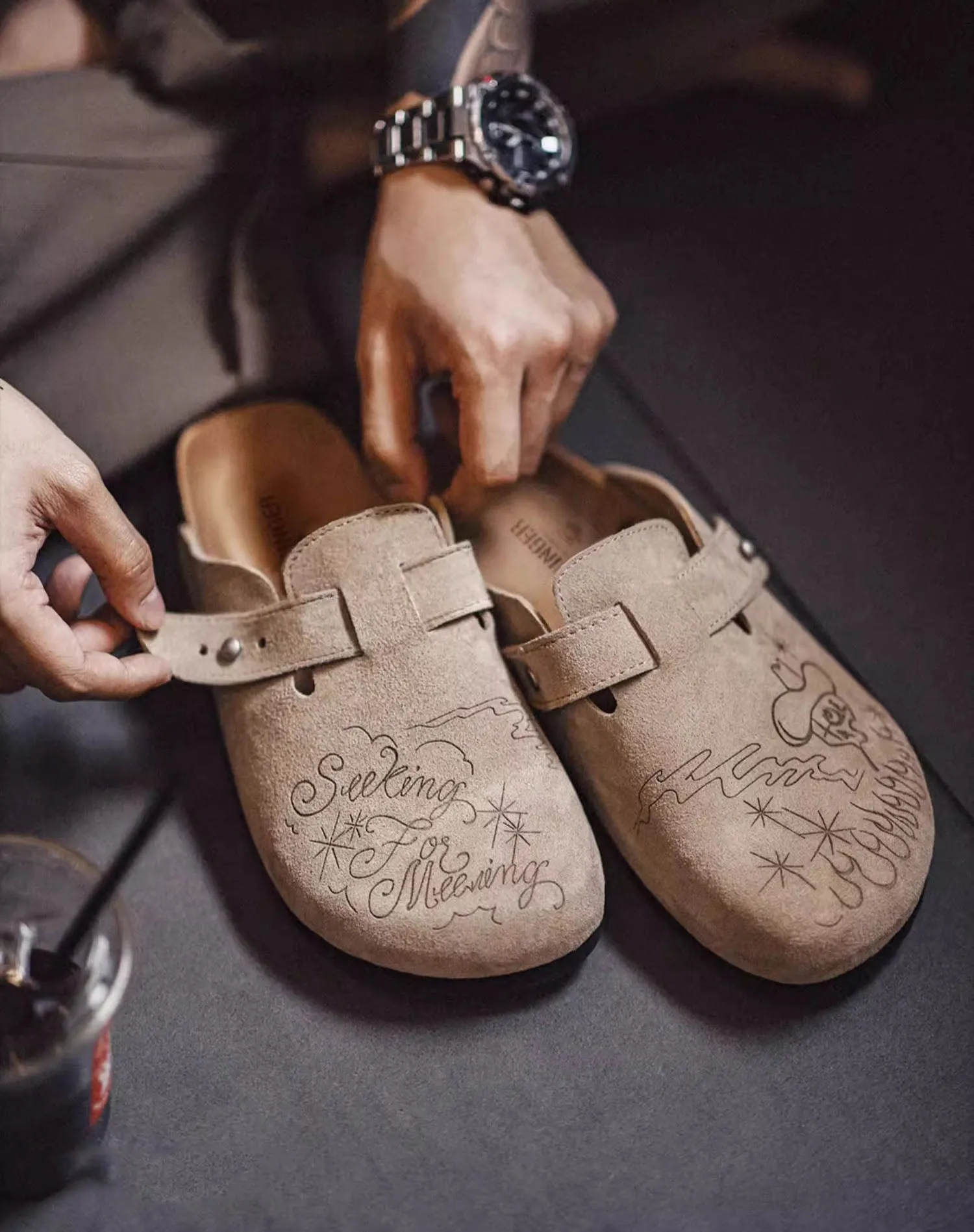 Illustration Of Mules And Half-Slippers Outerwear Cork Leather Unisex Sandal