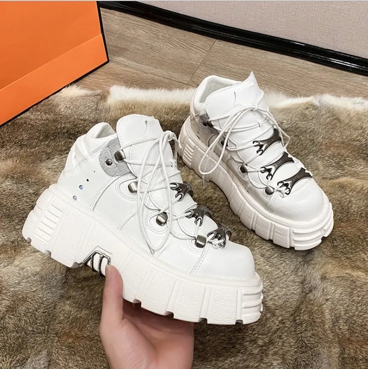 MAIERNISI - Original 2020 Punk Style Women Sneakers Lace-up 6CM Platform Shoes Woman Creepers Female Casual Flats Metal Decor Tenis Feminino