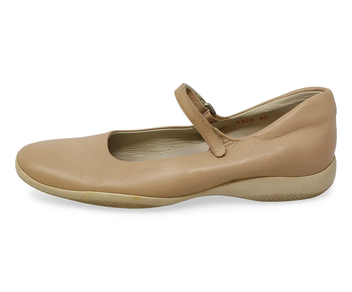 Prada Sport Tan Leather Flats sz 10
