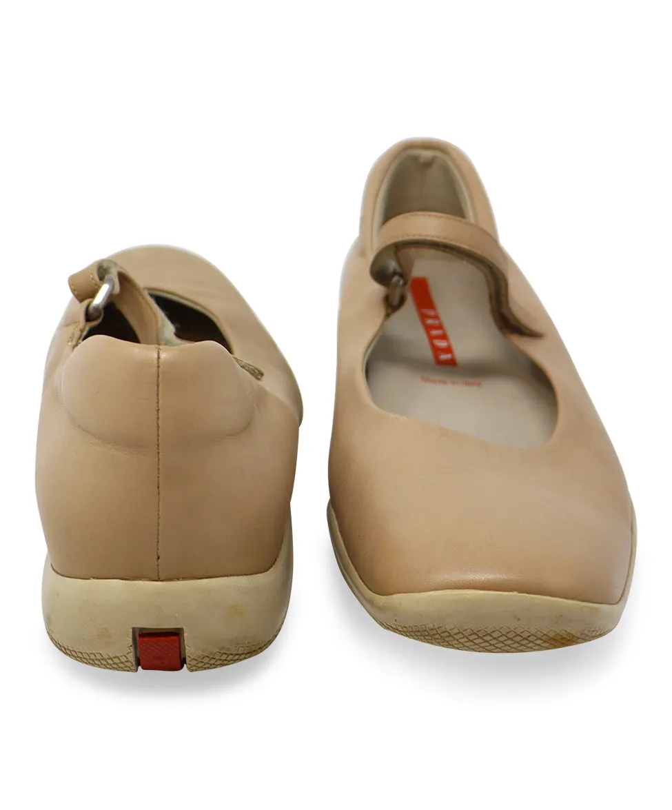 Prada Sport Tan Leather Flats sz 10